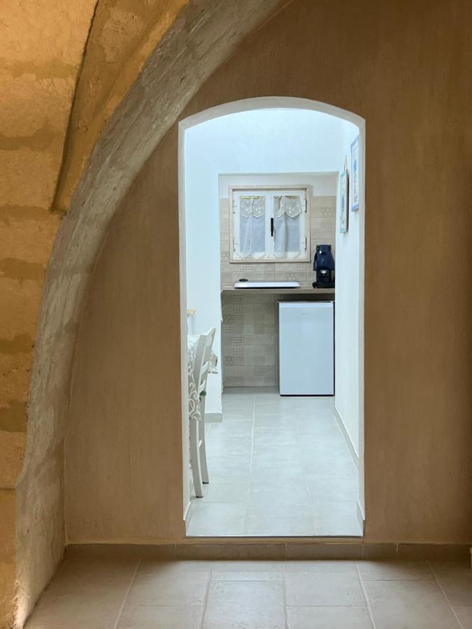 Suite Cavour Luxury Home Taranto Luaran gambar