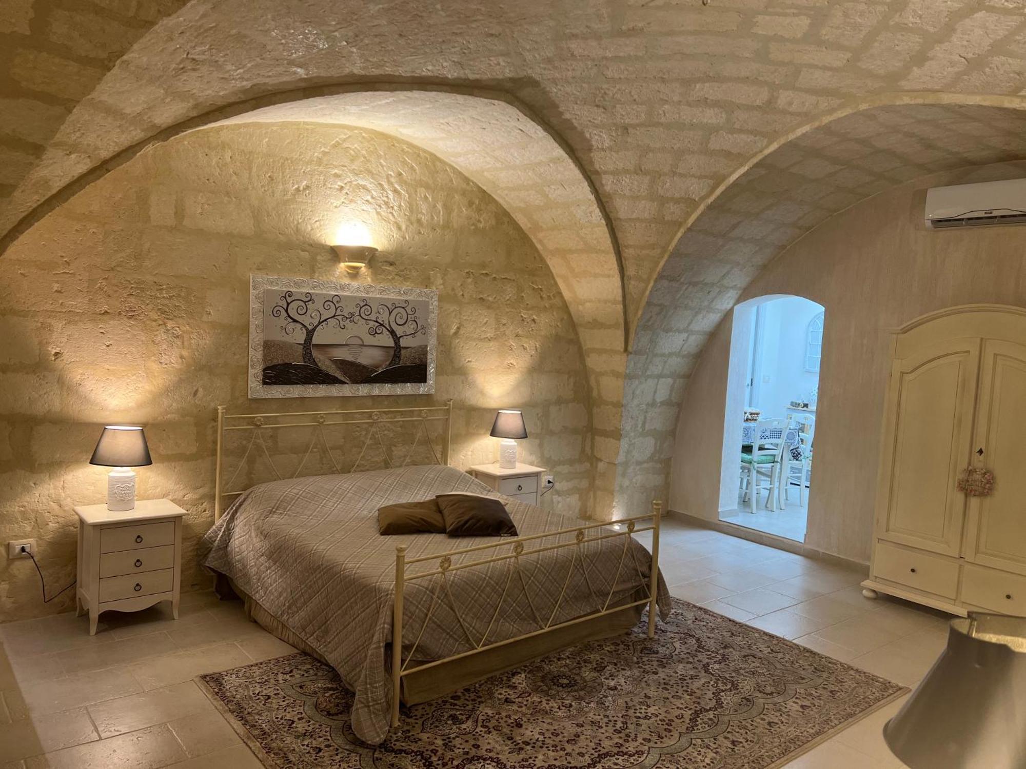 Suite Cavour Luxury Home Taranto Luaran gambar